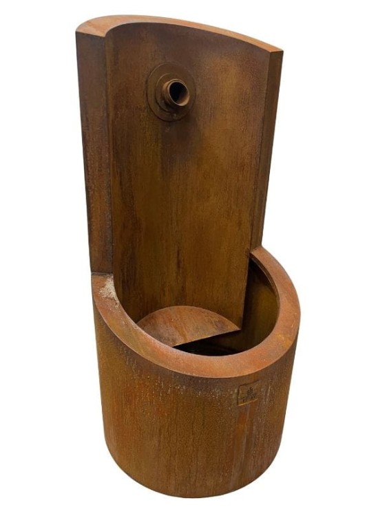 fontanna 3.jpg Fontanna Lea Hortus Ferri